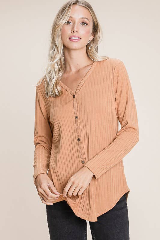 Esti Faux Button Top S-XL