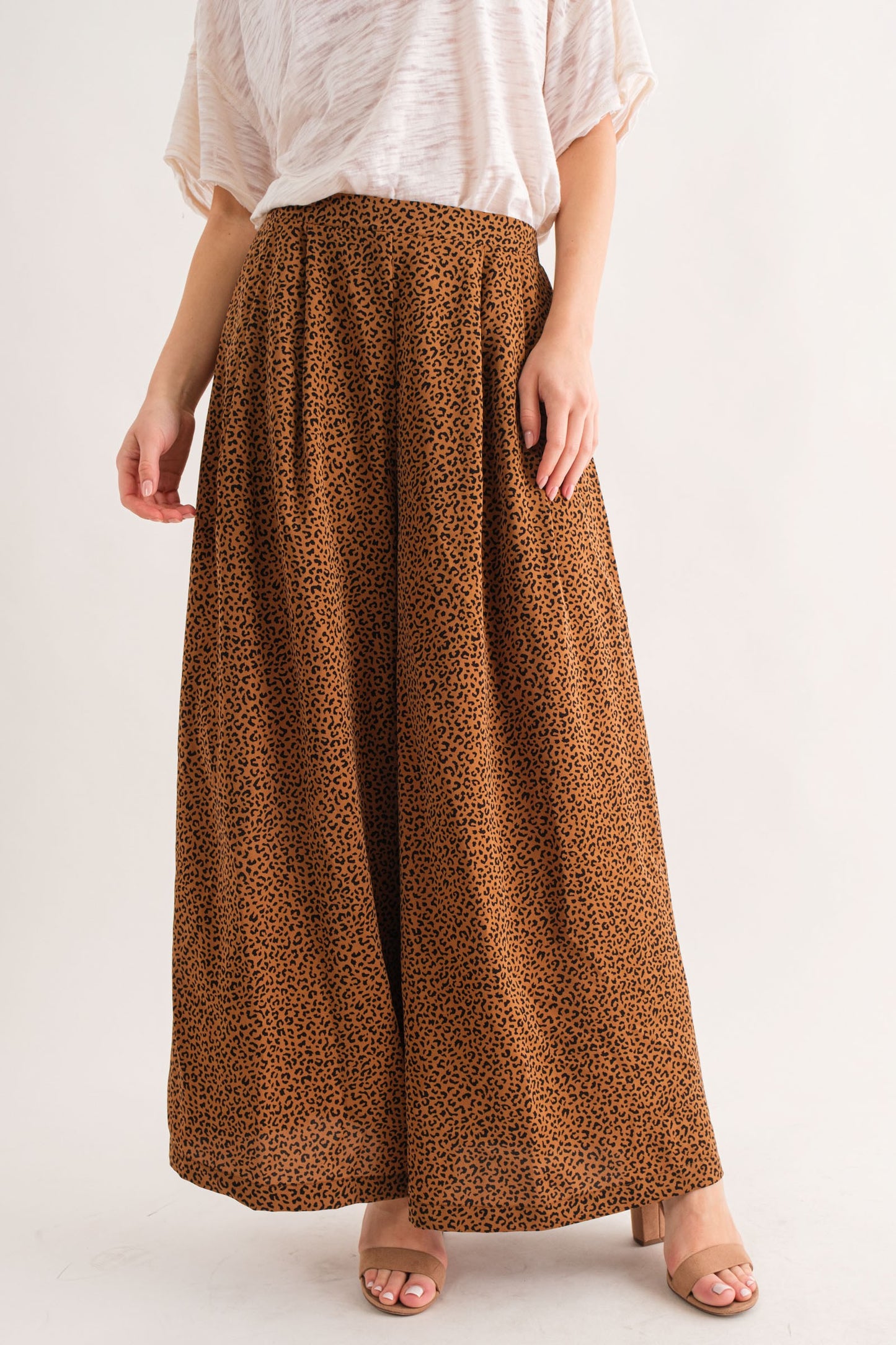 Pleated Leopard Wide Leg Pant