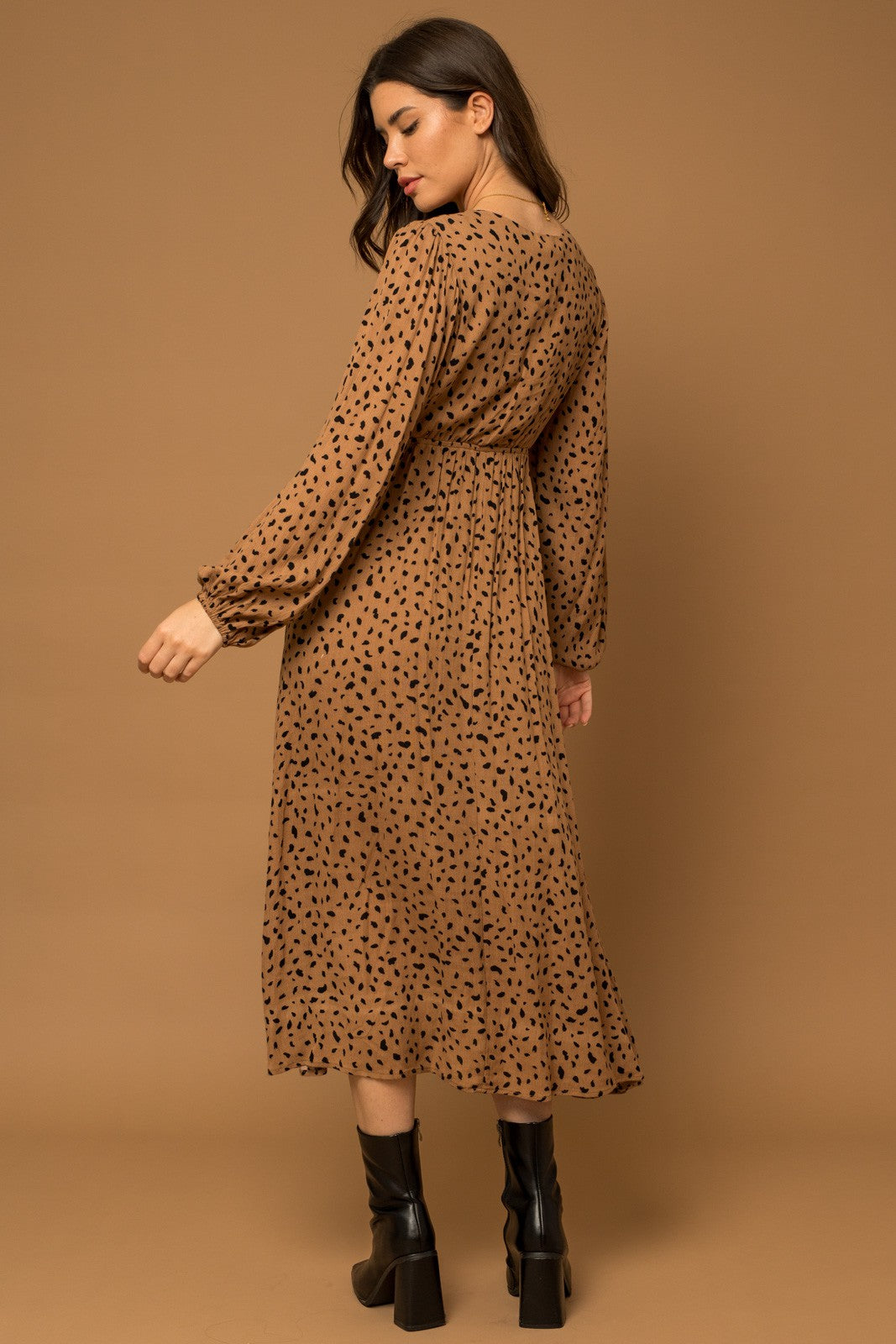 Saylor Side Cut Out Midi