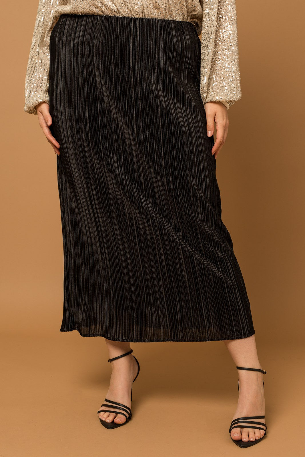 Plus Size Plisse Midi Skirt