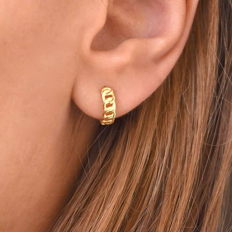 Chain Huggie Hoops