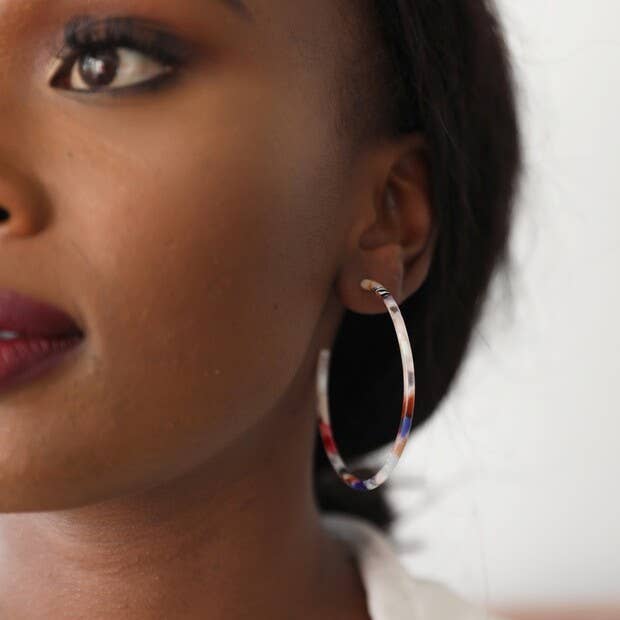 Large Tortoiseshell Resin Hoop Earrings in Rainbow