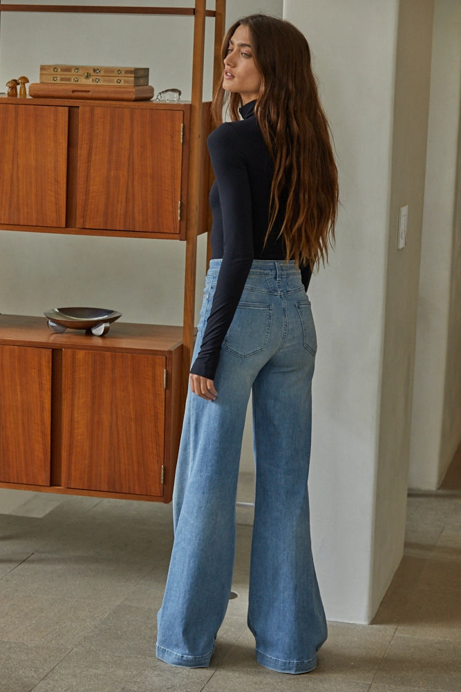 Hope Black Thumbhole Bodysuit