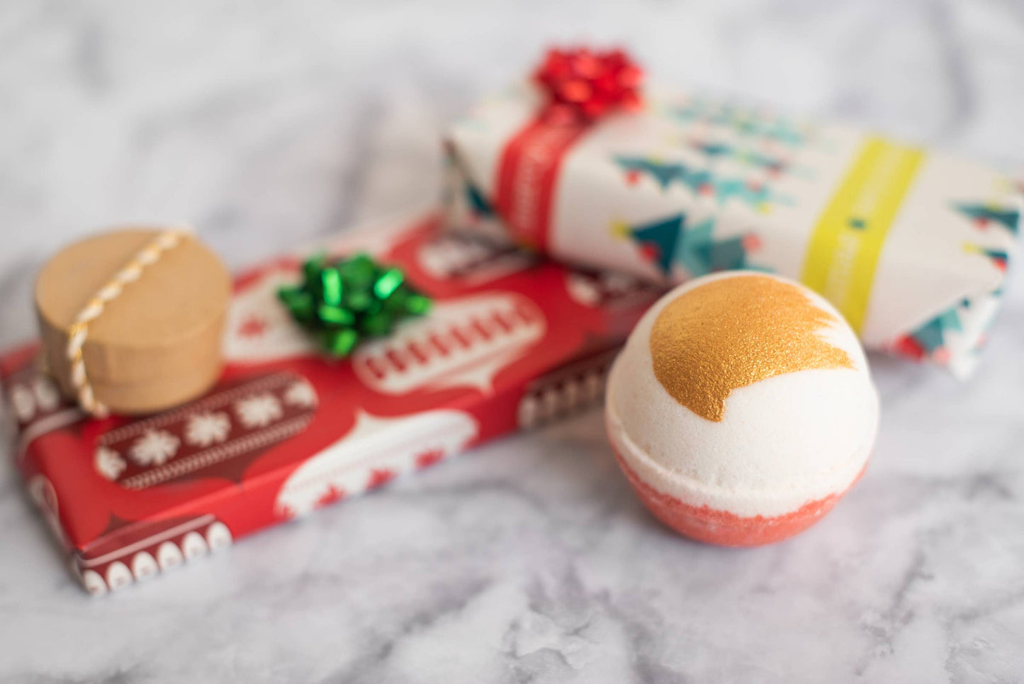 Christmas - All is Bright Bath Bomb