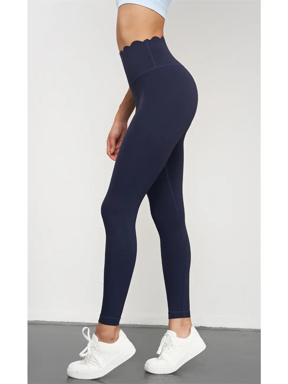 Scalloped High Waist Seamless Leggings