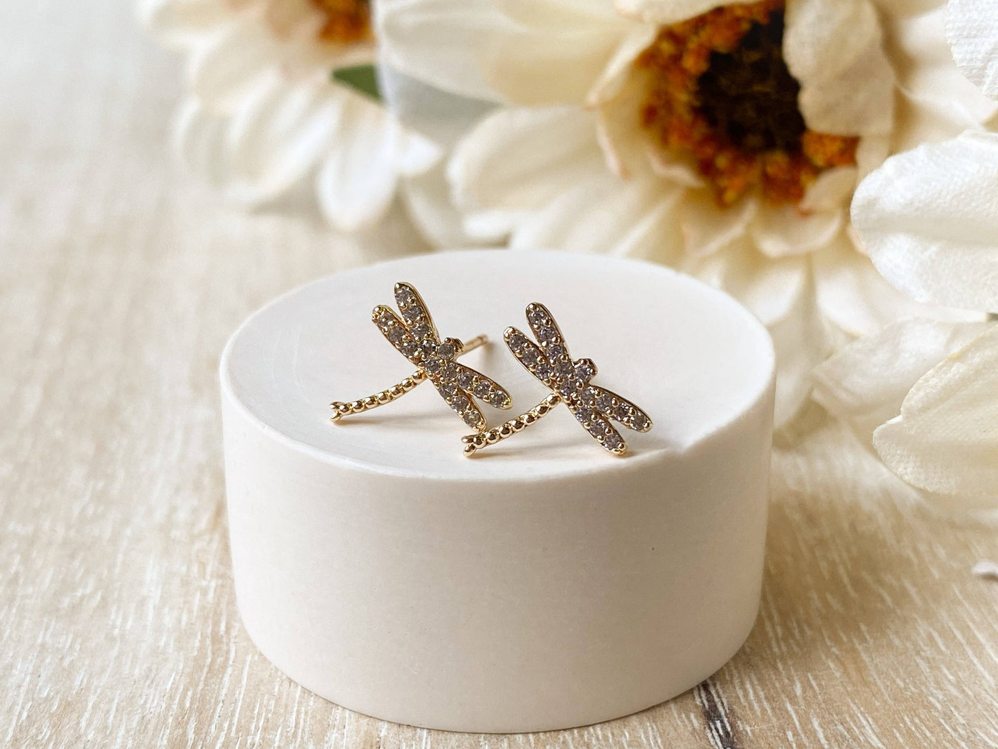 The Dragonfly Stud