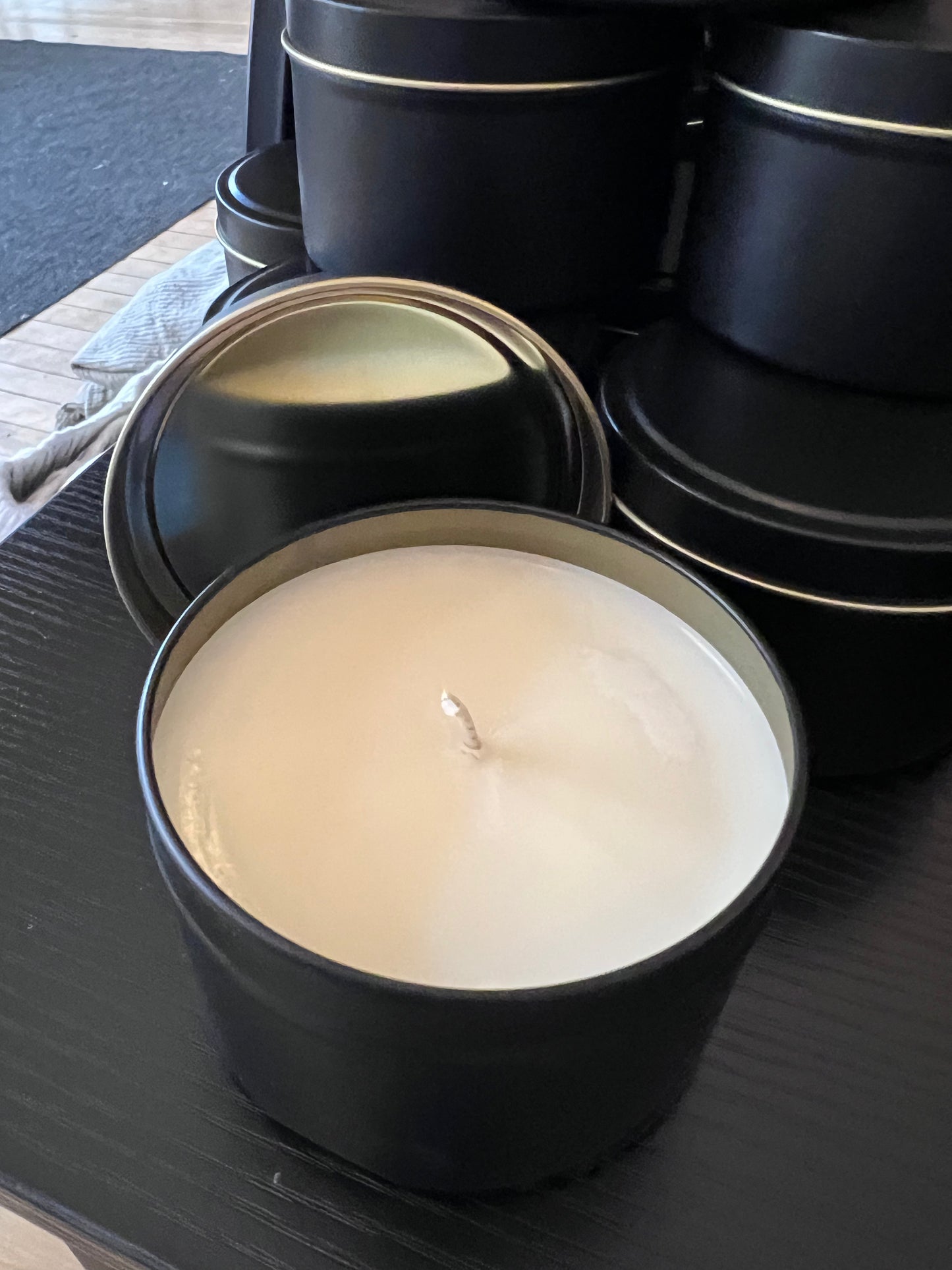 Minimalist Soy Candle - Multiple scents