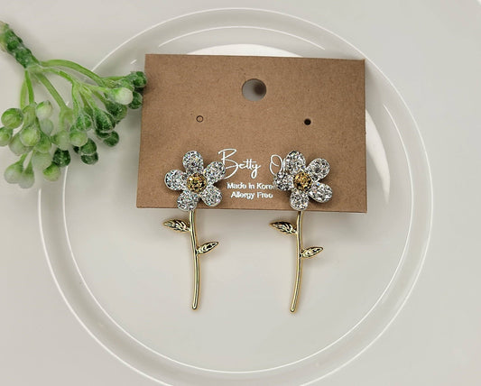 Flower Dangle Earrings