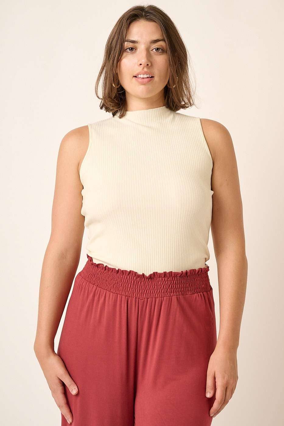 Curvy Tate Ribbed Sleeveless Mock Neck Top