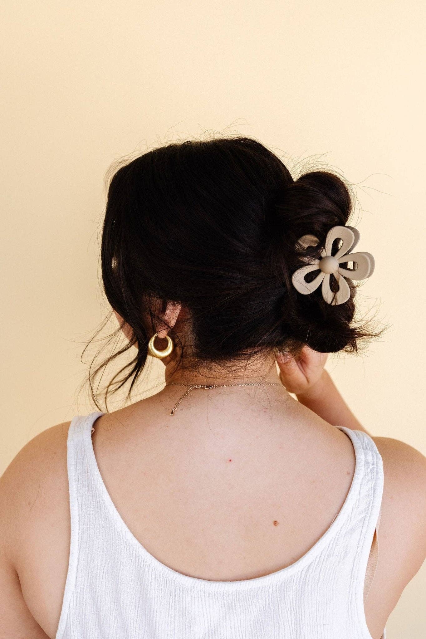 Cutout Flower Claw Clip