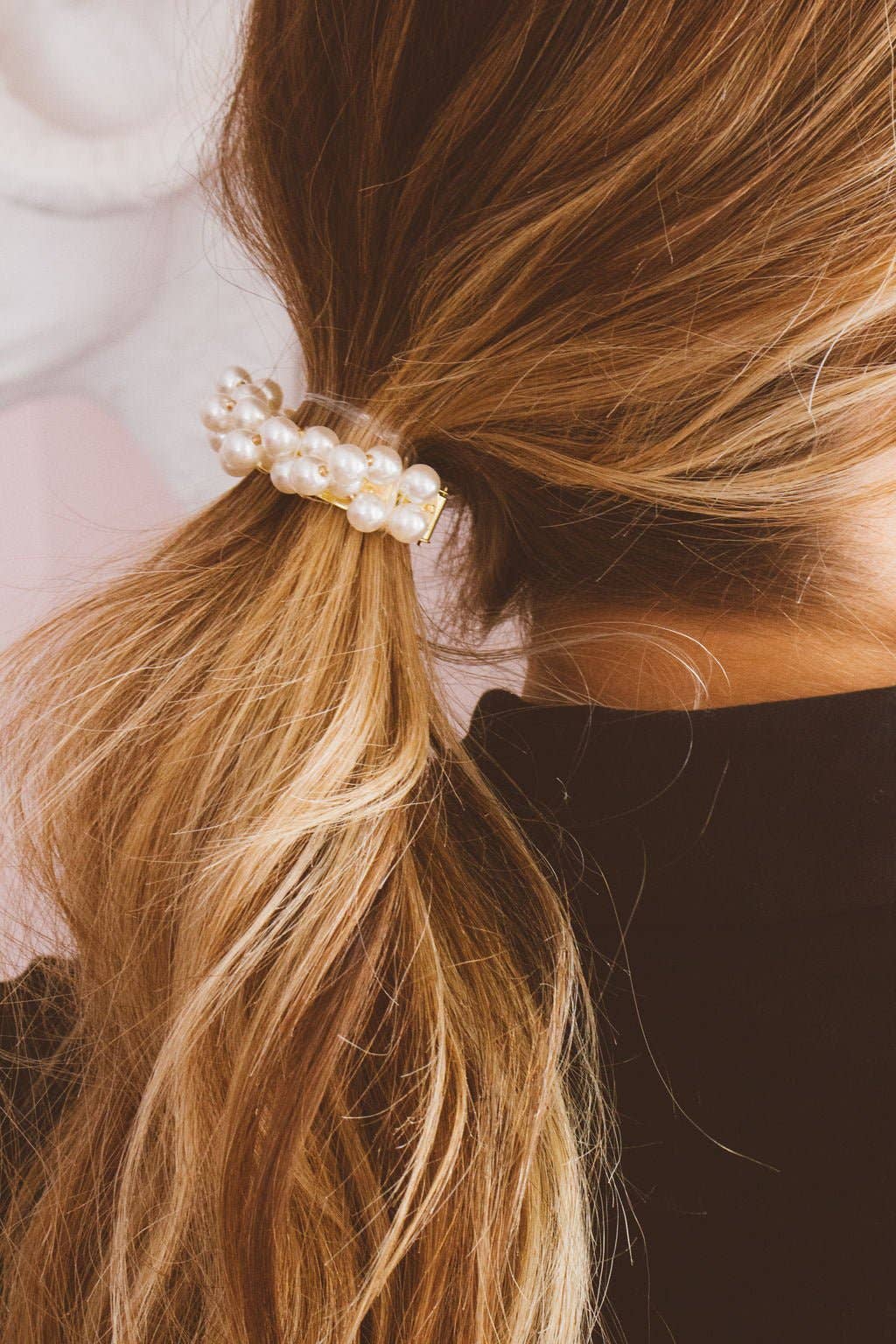 Dorothy Pearl Ponytail Clip