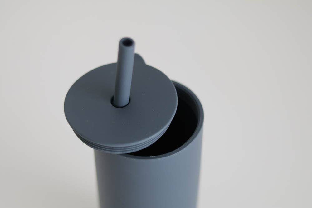 Minimalist Silicone Straw Cup - Multiple Colors