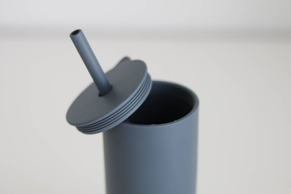 Minimalist Silicone Straw Cup - Multiple Colors