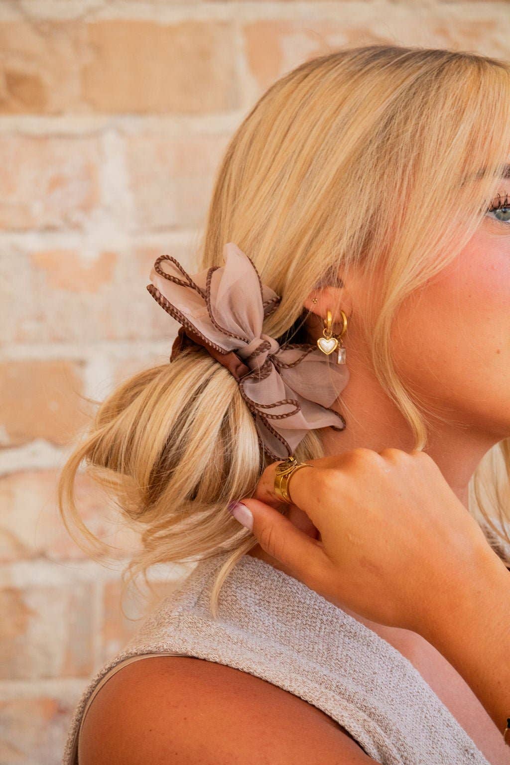 Cocoa Bow Scrunchie